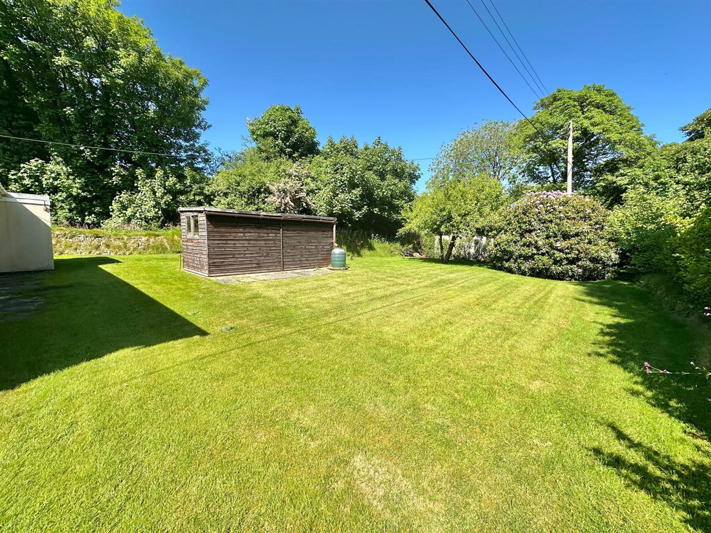 3 bed property in Trehaddle, Truro